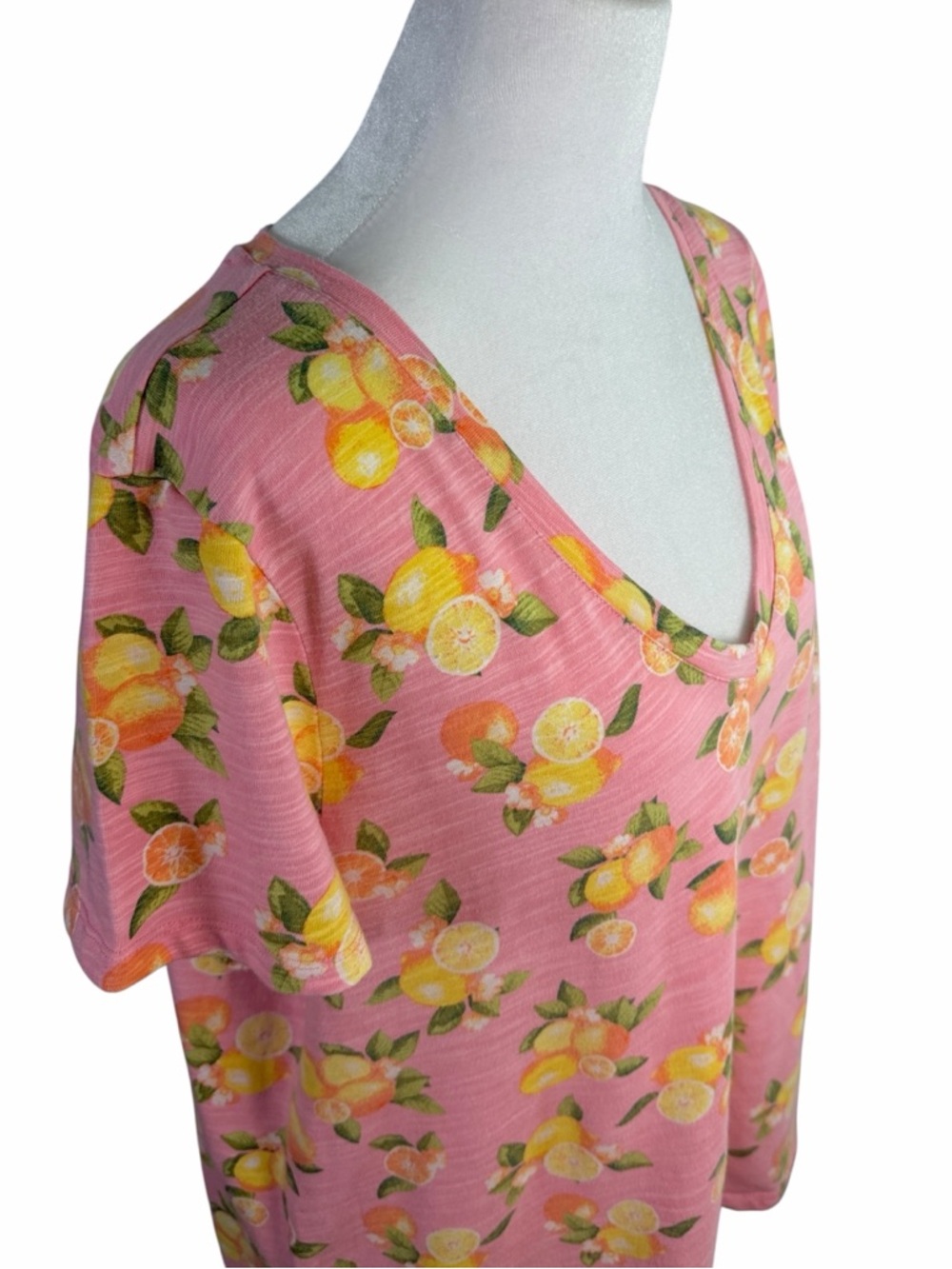 Talbots Pink Citrus Fruit Print Cotton V-Neck Tee - Size XL - Lemons & Oranges - Picture 3 of 8